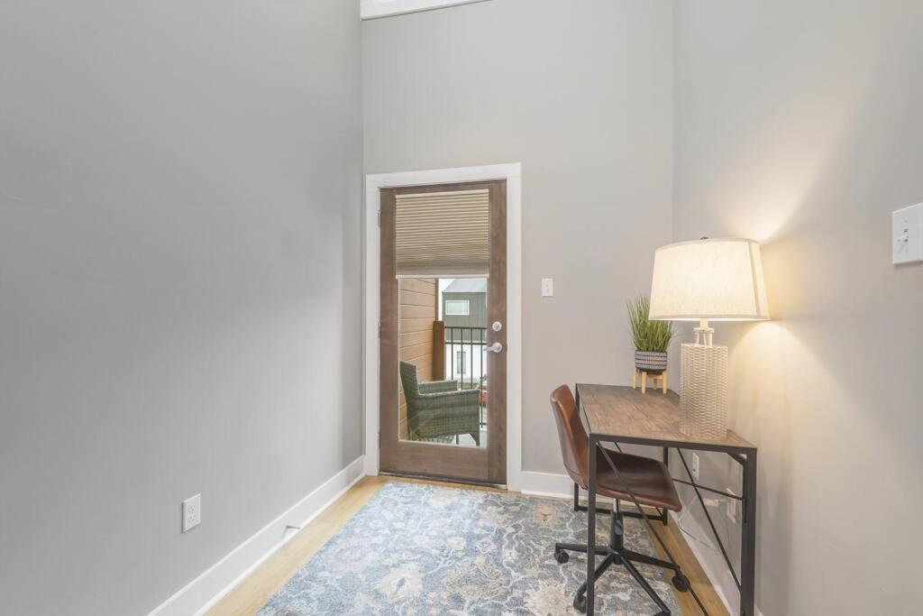 Cozy 2 Bed Townhome Near The Hospital Lafayette Eksteriør billede